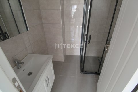 3+1 Apartment in Beylikduezue, Turkey No. 11607 19