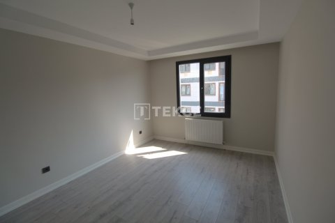 3+1 Apartment in Beylikduezue, Turkey No. 11607 17