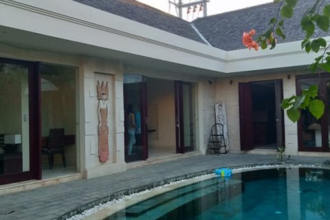 3 bedrooms Villa in Sanur, Indonesia No. 23460 7