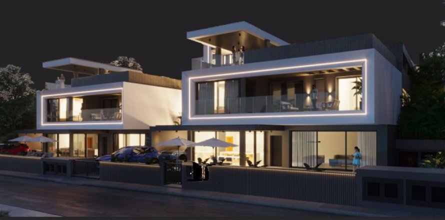 3 bedrooms Villa in Agios Athanasios, Cyprus No. 36997