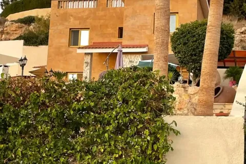 4 dormitorios Villa en Paphos, Cyprus No. 42576 2