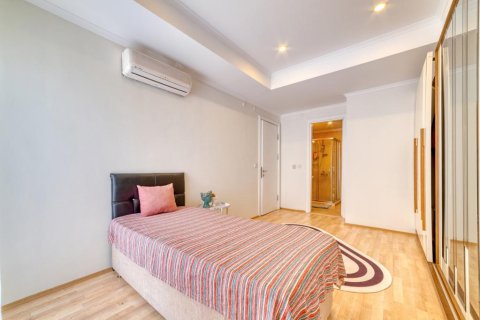 4 rooms Appartement à Oba, Turkey No. 42348 17