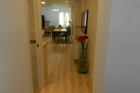 3 bedrooms Apartment in Madrid, Spain No. 26054 9