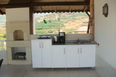 5+1 Villa in Mahmutlar, Turkey No. 14556 2