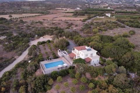 5 dormitorios Villa en Kissonerga, Cyprus No. 72781 2