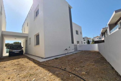 4 bedrooms Villa in Paphos, Cyprus No. 32147 13