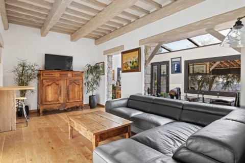 5 bedrooms Villa in La Colle-sur-Loup, France No. 67894 6