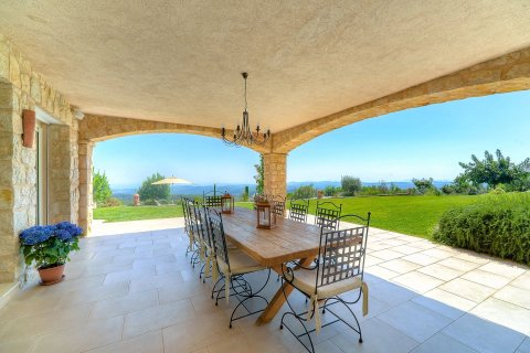 7 bedrooms Villa in Tourrettes-sur-Loup, France No. 67891 7