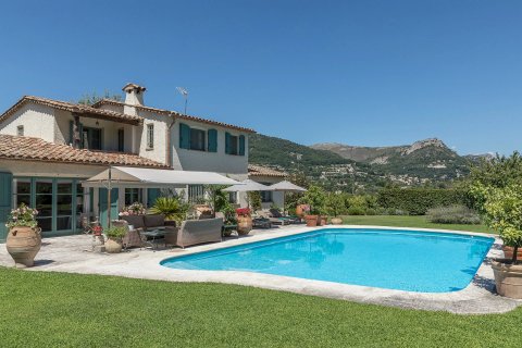 7 bedrooms Villa in Vence, France No. 67893 2