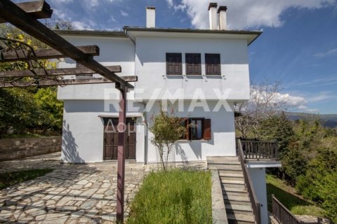 4 bedrooms House in Mouresi, Greece No. 27973 6