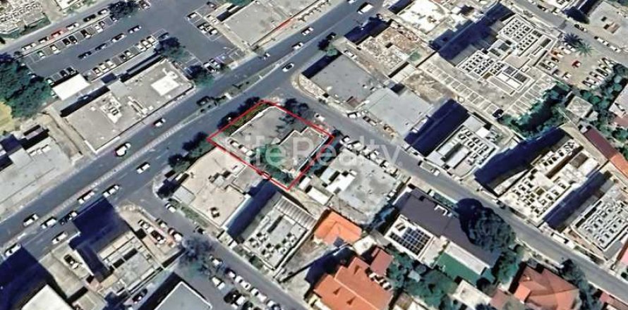 705m² Land à Limassol, Cyprus No. 35998