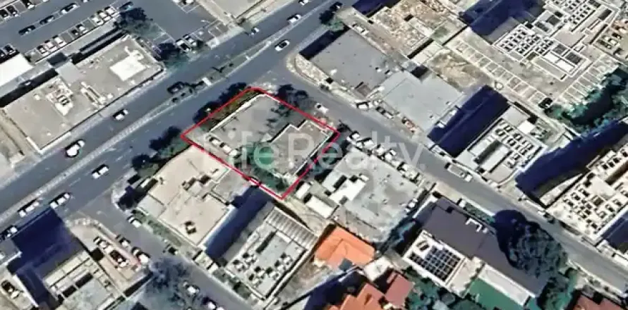 705m² Land in Limassol, Cyprus No. 35998