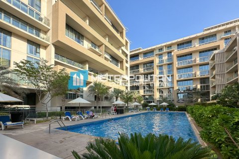 3 dormitorios Apartment en Al Raha Beach, UAE No. 52806 1