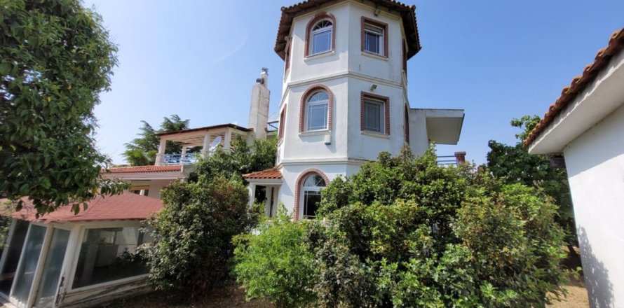 8 bedrooms Villa in Thessaloniki, Greece No. 47500