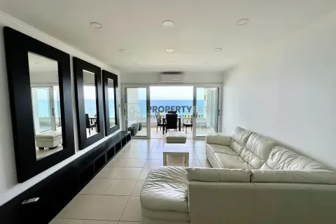 3 bedrooms Penthouse in Limassol, Cyprus No. 45545 5