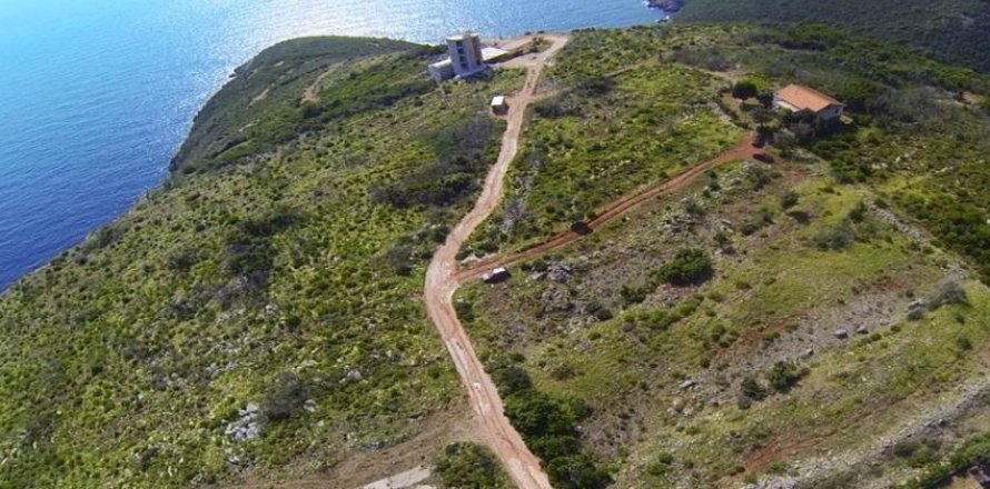 3660m² Land in Kotor, Montenegro No. 66870