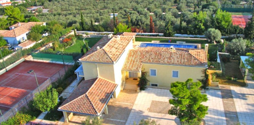 6 bedrooms Villa in Kranidi, Greece No. 59658