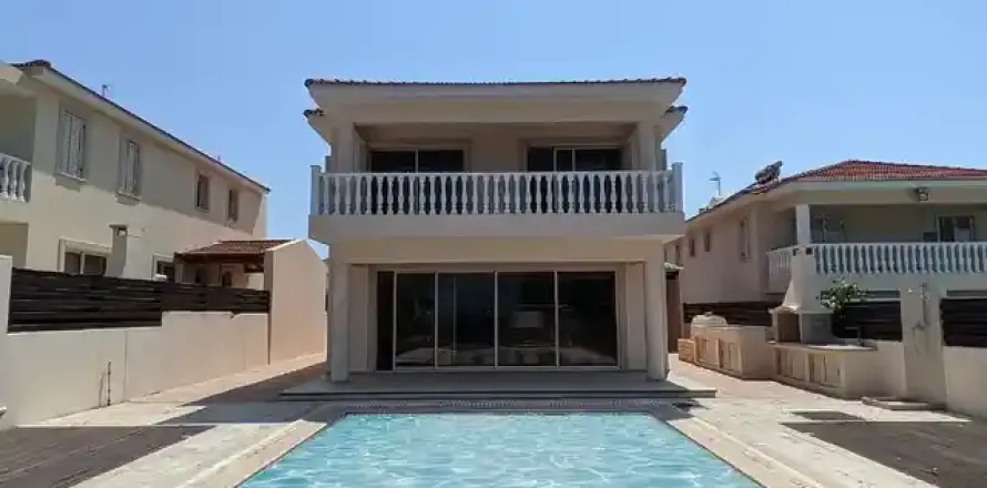 5 bedrooms Villa in Protaras, Cyprus No. 30295