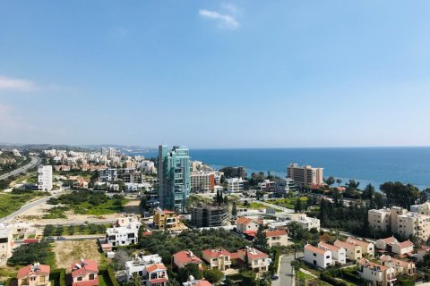 3 bedrooms Apartment in Limassol, Cyprus No. 38059 3