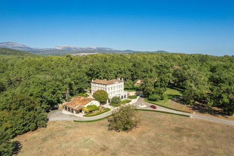 9 bedrooms Villa in Fayence, France No. 69156 4