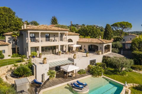 5 bedrooms Villa in Mougins, France No. 69145 2