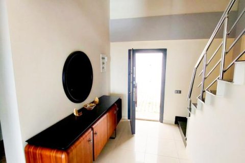 4 rooms Apartment in Kargicak, Turkey No. 21615 3