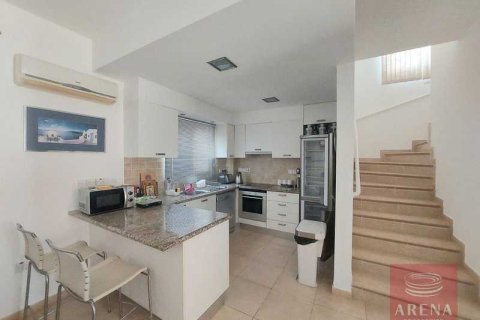 3 bedrooms Villa in Paralimni, Cyprus No. 44675 8