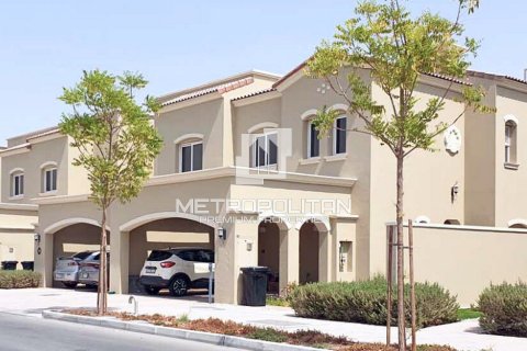 3 dormitorios Townhouse en Bella Casa, UAE No. 8239 1