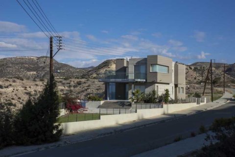 6 bedrooms Villa in Fasoula, Cyprus No. 62866 1