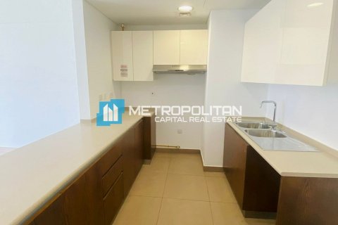 1 bedroom Apartment in Al Reem Island, UAE No. 9937 5