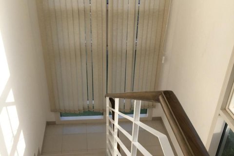 2 bedrooms Townhouse in Al Ghadeer, UAE No. 7380 9