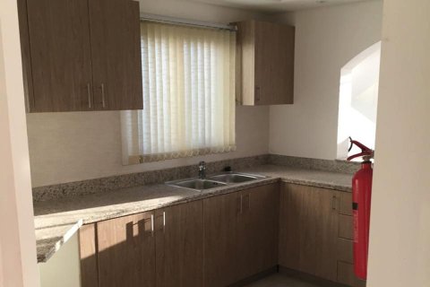 2 bedrooms Townhouse in Al Ghadeer, UAE No. 7380 5