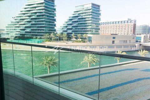 3 dormitorios Apartment en Al Raha Beach, UAE No. 3942 1