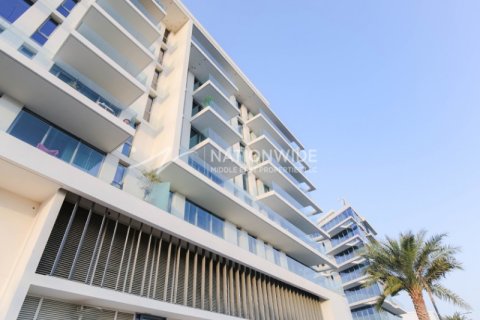 2 bedrooms Apartment on the Saadiyat Island, UAE No. 4733 1