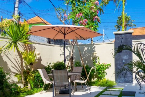 2 bedrooms Villa in Seminyak, Indonesia No. 23417 2