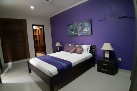 4 bedrooms Villa in Kuta, Indonesia No. 23418 6