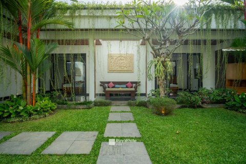 4 bedrooms House in Ubud, Indonesia No. 23498 12