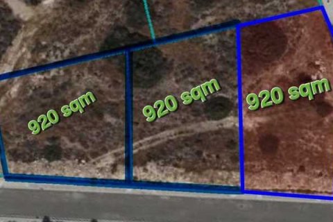 950m² Land à Mouttagiaka, Cyprus No. 41986 3