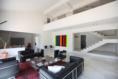 5 bedrooms Villa in Athens, Greece No. 49679 2