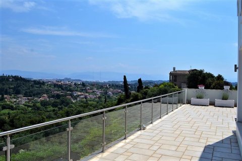 3 bedrooms Villa in Corfu, Greece No. 57671 8