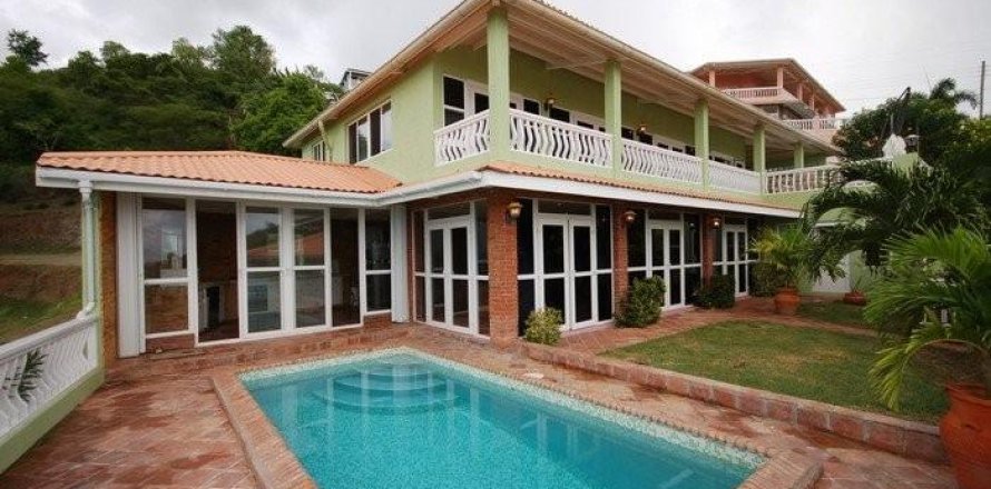 3 bedrooms Villa in Saint Mary, Antigua and Barbuda No. 61387