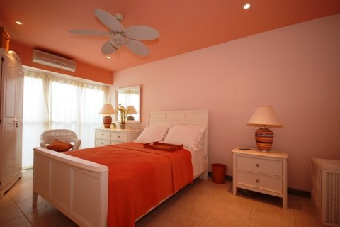 3 bedrooms Villa in Jolly Harbour, Antigua and Barbuda No. 61384 3