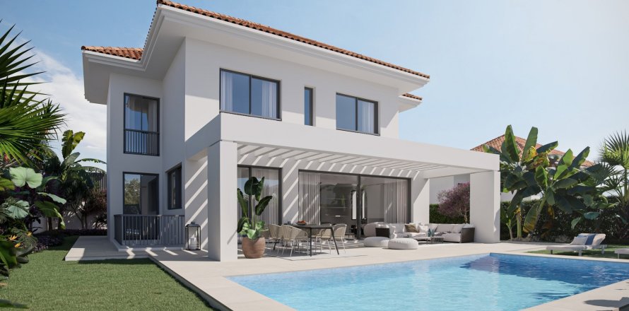 4 bedrooms House in Mijas Costa, Spain No. 27346