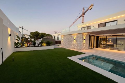 3 dormitorios Villa en Alicante, Spain No. 27780 8