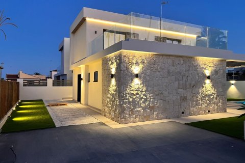 3 dormitorios Villa en Alicante, Spain No. 27780 6