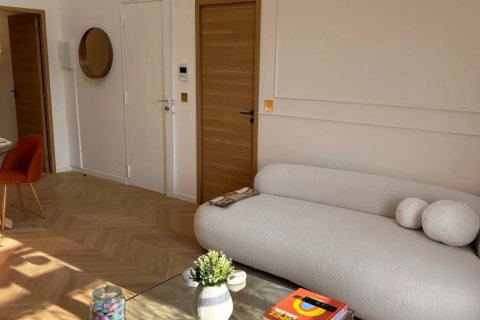 2 dormitorios Apartment en Antibes, France No. 67979 8