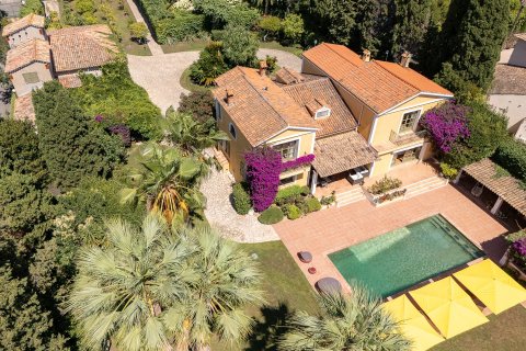 10 bedrooms Villa in Antibes, France No. 67969 26