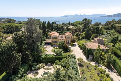 10 bedrooms Villa in Antibes, France No. 67969 23