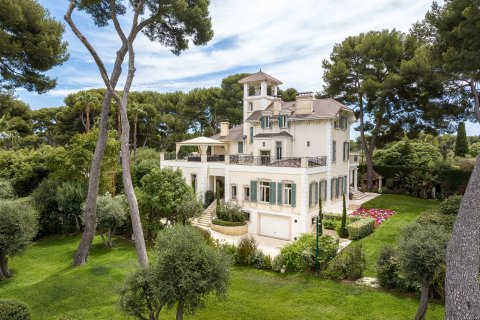 10 chambres Villa à Antibes, France No. 67968 15