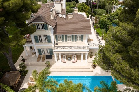 10 chambres Villa à Antibes, France No. 67968 21